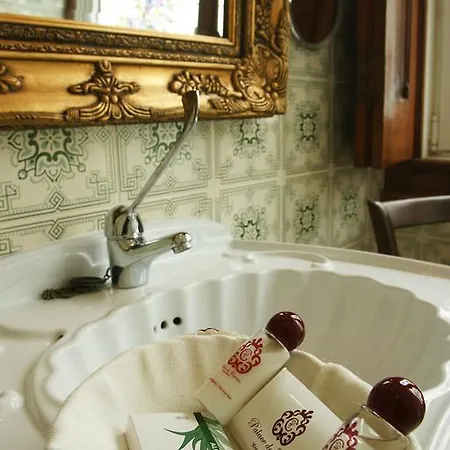 Palace Do Capitao Hotel 4*